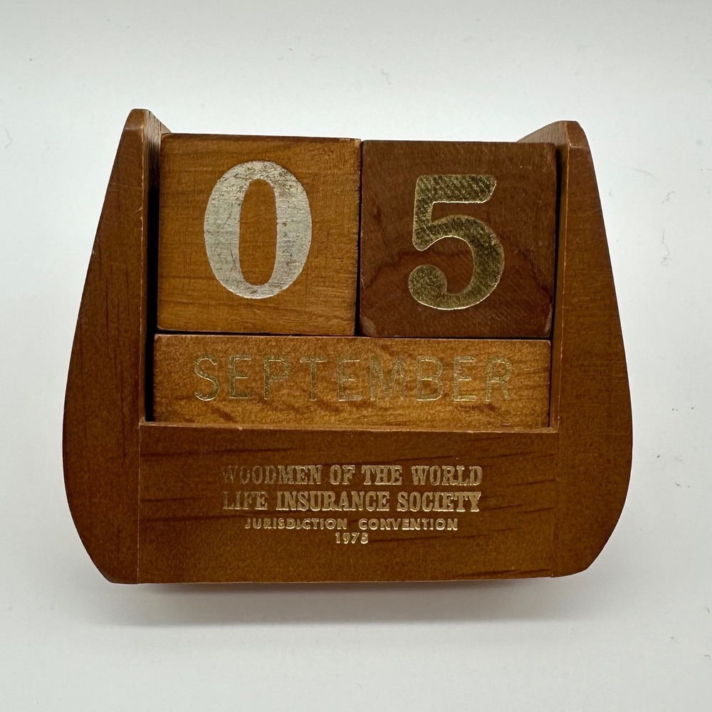 VTG Wooden Perpetual Desk Calendar Woodmen of the World 1978 Advertisement